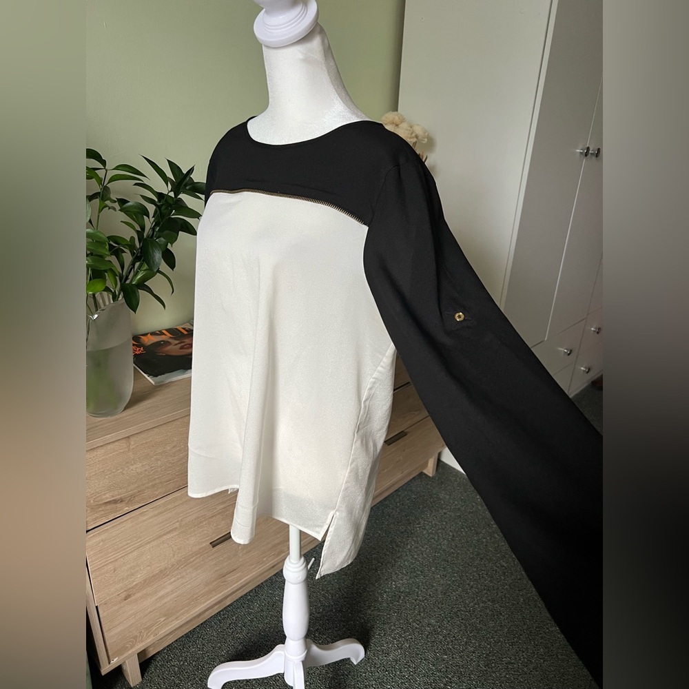 CALVIN KLEIN Black & White Colorblock Business Casual 3/4 Long Adjustable Sleeve - Picture 2 of 16